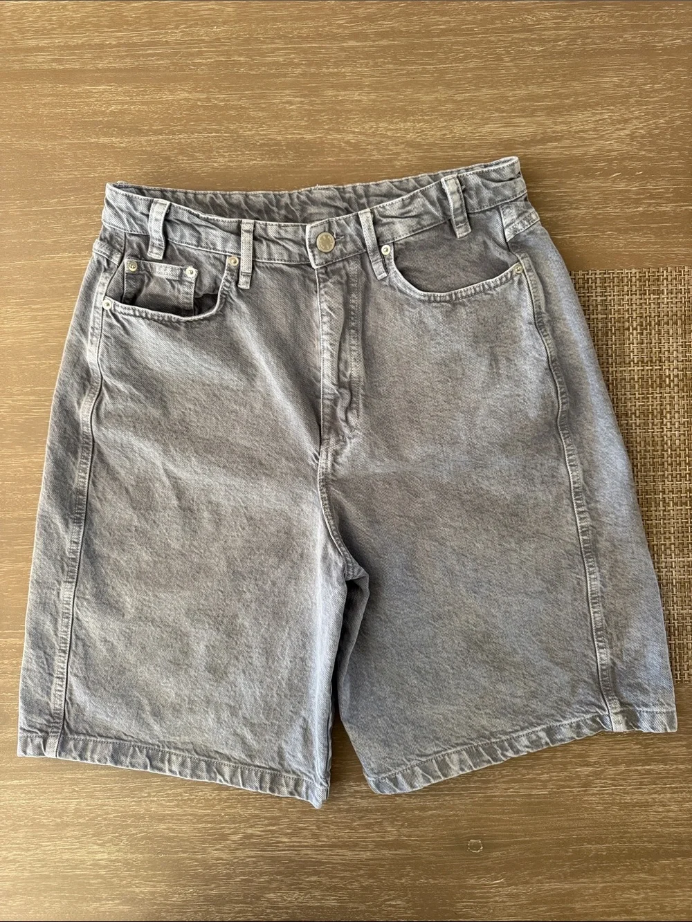 Zara men baggy shorts